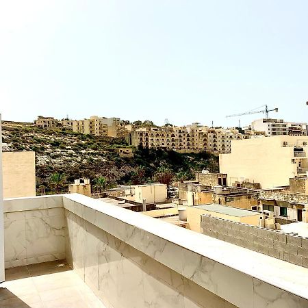 Private Bedroom With Balcony In A Shared Apartment At The Bay Of קסלנדי מראה חיצוני תמונה