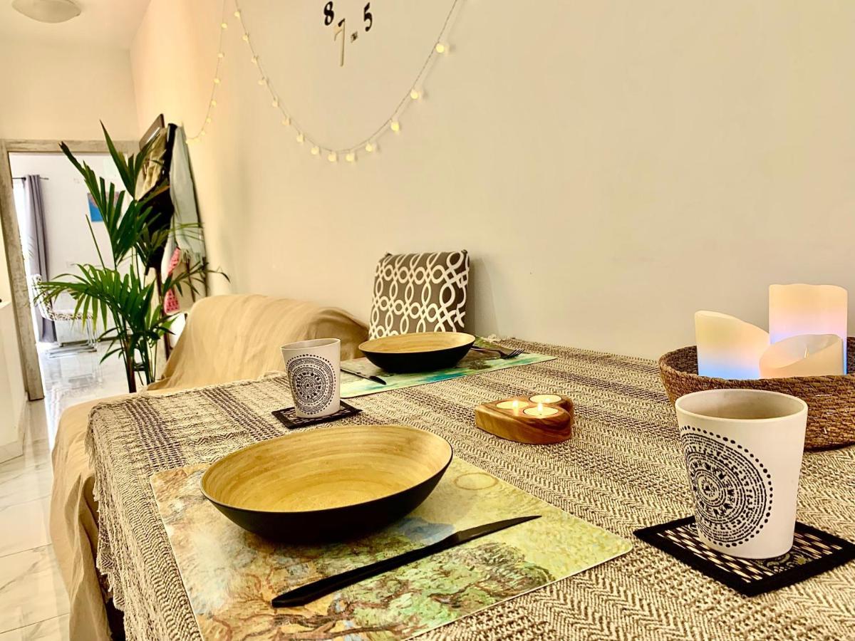 Private Bedroom With Balcony In A Shared Apartment At The Bay Of קסלנדי מראה חיצוני תמונה